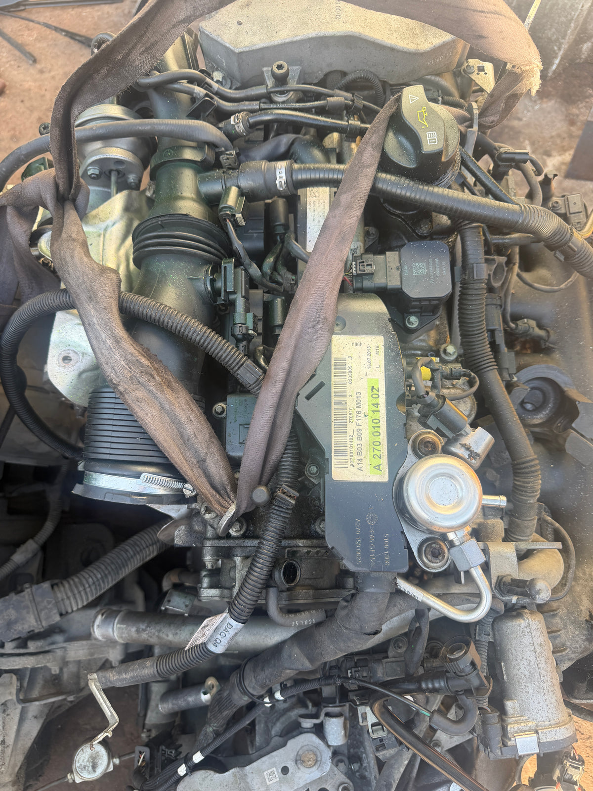 Moteur Mercedes classe A 1.6 essence / référence : 270910